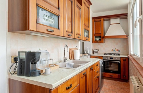 Livorno Apartamento | Apartamento 'Cozy Retreat In Coastal Livorno' con Wi-Fi