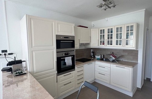 Chenevier-Demenitroux Apartamento | Apartment Créteil, 20 minutes from Paris by metro 8