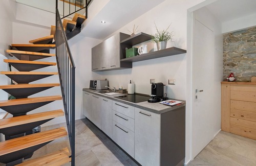 Bernezzo Apartamento | Apartamento 'Cules' con vistas a la montaña, Wi-Fi y aire acondicionado