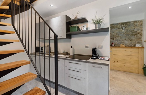 Bernezzo Apartamento | Apartamento 'Cules' con vistas a la montaña, Wi-Fi y aire acondicionado