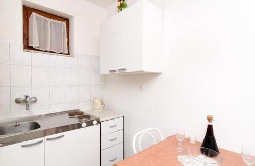 Zuljana Apartamento | Apartment Dalmatin uljana - Two-Bedroom Apartment 2