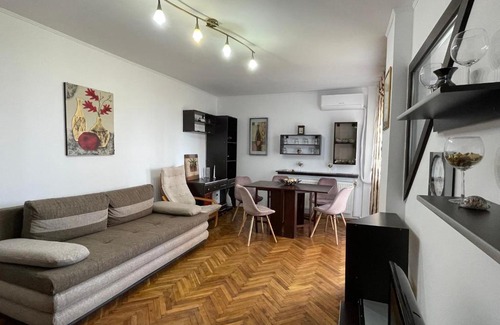 Tulcea Apartamento | Apartment Danube view
