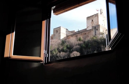 Albaicín Apartamento | Apartamento 'Dar Ar Nur Albaycin' con vistas a la montaña, Wi-Fi y aire acondicionado