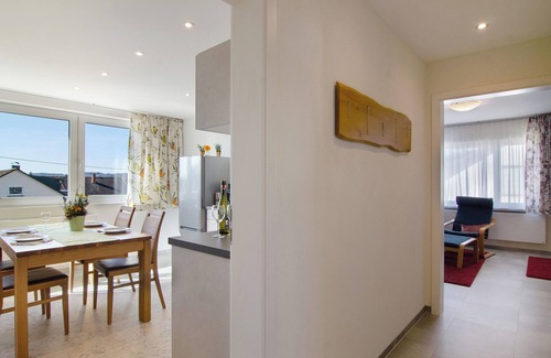 Salem Apartamento | Apartamento 'Das Kleine Glück' con vistas a la montaña, terraza privada y Wi-Fi