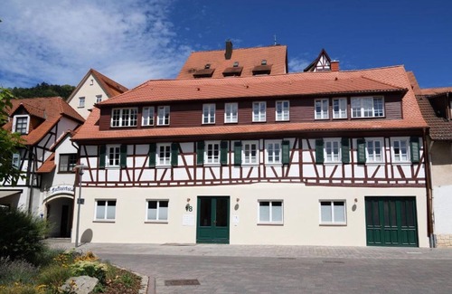 Heppenheim Apartamento | Apartamento 'Das Schiefe Haus Whg Starkenburg' con Wi-Fi
