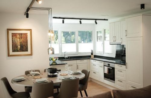 Taesch Apartamento | Apartment Davinci-2 by Interhome