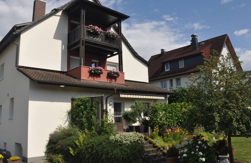 Bad Soden-Salmuenster Apartamento | Apartment 1, 35 sqm, living/bedroom, kitchenette, balcony, max. 2 persons