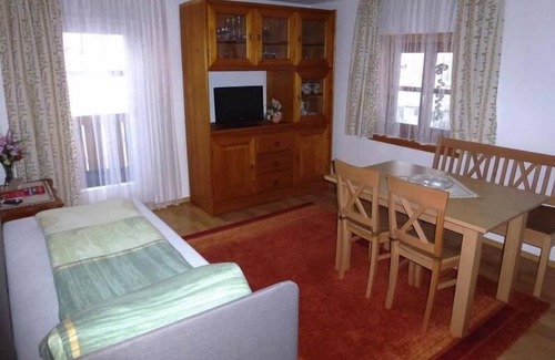 Bayerisch Eisenstein Apartamento | Apartment with shared balcony and WLAN