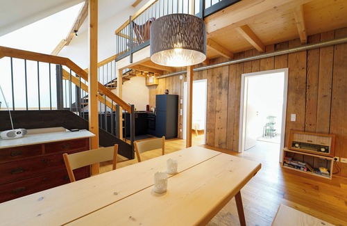 Sankt Georgen Apartamento | Apartamento 'Wendlingen 3' con terraza compartida, balcón y Wi-Fi