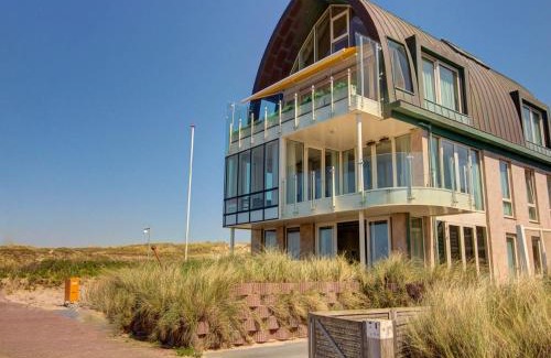 Egmond aan Zee Apartamento | Apartment De Zeeparel by Interhome