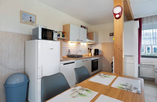 Hedwigenkoog Apartamento | Apartamento 'Deichblick 3' con jardín y balcón compartidos