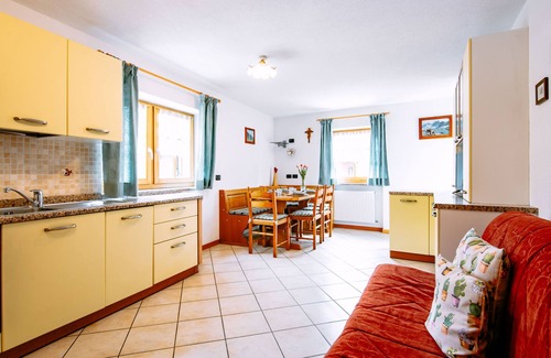 San Giovanni di Fassa Apartamento | Apartamento Delago by Interhome