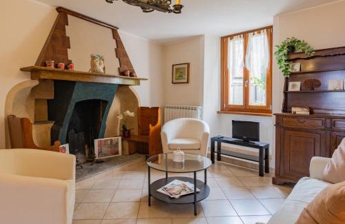 Campagnano di Roma Apartamento | Apartment della Nonna by Interhome