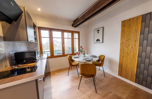 Saint-Quentin Apartamento | Apartamento-De Lujo-Baño con ducha-Vista a la Calle