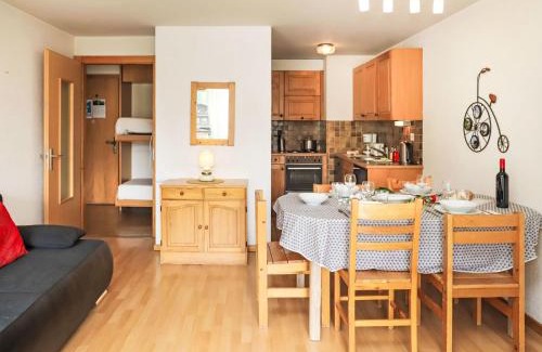 Noveli Apartamento | Apartment Dents Rousses I2 by Interhome