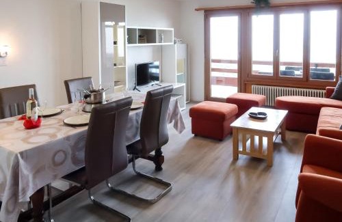 Saint-Pierre-de-Clages Apartamento | Apartment Derborence 28 by Interhome