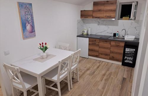 Center Apartamento | Apartment DINLUX