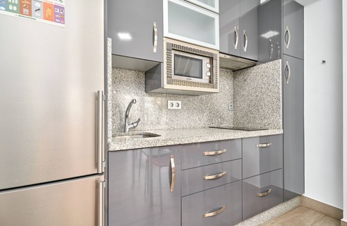 Algarrobo Apartamento | Apartamento en la playa con piscina, terraza, vistas al mar, aire acondicionado y Wi-Fi
