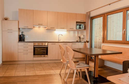 Villandro Apartamento | Apartamento 'Dolomiten' con vistas a la montaña, jardín compartido y Wi-Fi