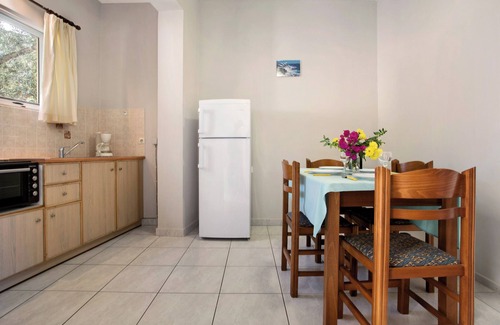 Limni Keri Apartamento | Apartamento "Dolphin Apartment 8" con balcón privado, jardín compartido y Wi-Fi