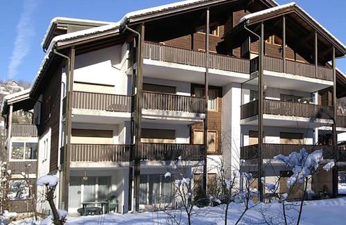 Engelberg Apartamento | Apartment Dorfstrasse 53c by Interhome