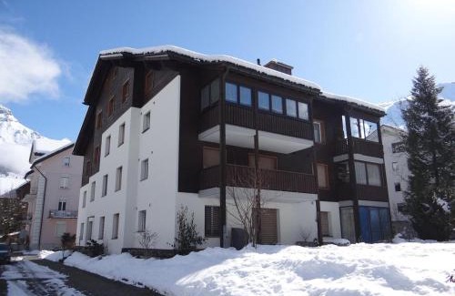 Engelberg Apartamento | Apartment Dorfstrasse 53a by Interhome