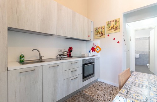 Mottola Apartamento | Apartamento 'Dormiamoci Sù' con balcón, Wi-Fi y aire acondicionado