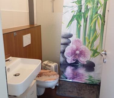 Juechen Apartamento | Apartment Dorn