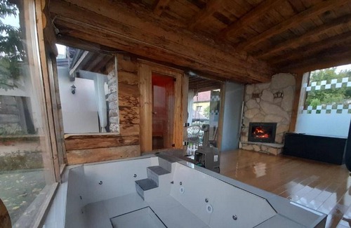 Otocac Apartamento | Apartment Dujmović 1 - Two Bedroom Apartment with Terrace