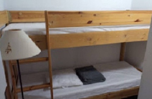 Arreau Apartamento | Duplex apartment sleeps 6, swimming pool, sauna