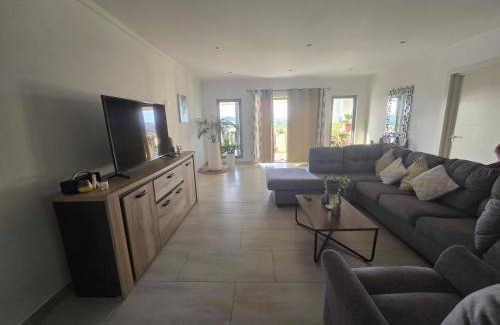 Montana Rey Apartamento | Apartment Dushi View - 10 min Jan Thiel, 15 min Mambo