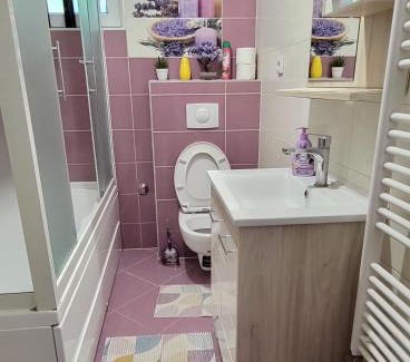 Novo Sarajevo Apartamento | Apartment Dzeni
