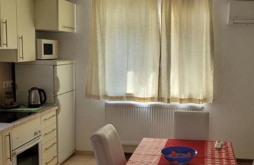 Novo Sarajevo Apartamento | Apartment Dzeni