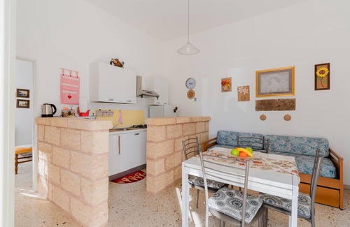 Marina di Mancaversa Apartamento | Apartamento 'E Case Tu Bertu - Gallipoli' con piscina privada, terraza privada y aire acondicionado