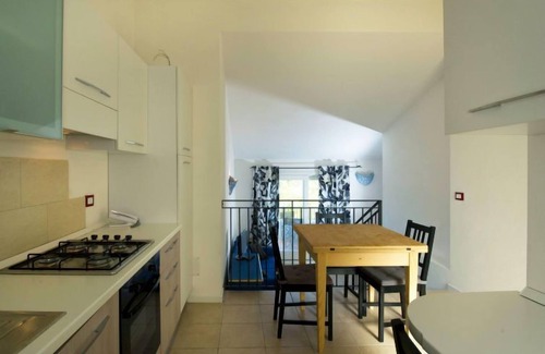 Baja Sardinia Apartamento | Apartment Ea Bianca in Baia Sardinia - 6 persons, 2 bedrooms