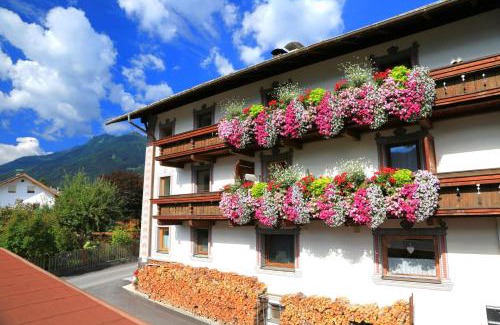 Telfes im Stubai Apartamento | Apartment Edith