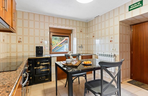 Sandiche Apartamento | Apartamento 'El Bosque' con vistas a la montaña