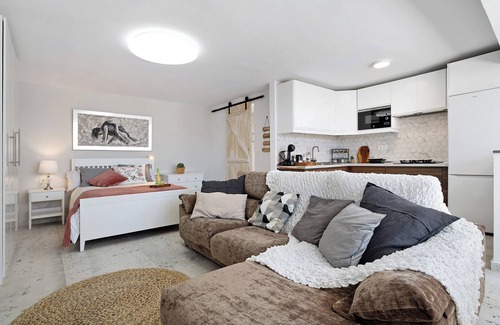 Arrecife Apartamento | Apartamento "El Jable" con vistas a la montaña, jardín, aire acondicionado y Wi-Fi