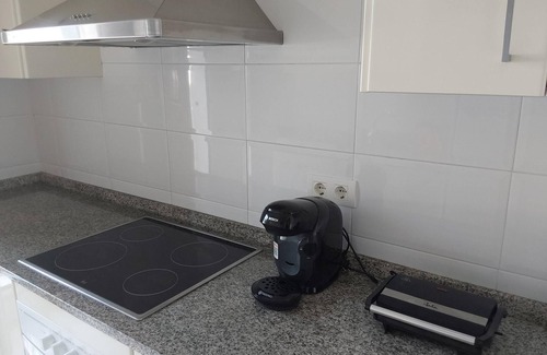Isla Cristina Apartamento | Apartamento El Mirador del Cantil cerca de la playa con piscina compartida y aire acondicionado