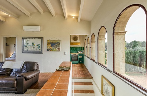 Ventallo Apartamento | Apartamento 'El Pedró Panoramic' con vistas a la montaña, Wi-Fi y aire acondicionado