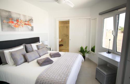 Costa Teguise Apartamento | Apartment El Sueño - GREAT SEA VIEWS - infinity POOL - free Wifi- smart TV-Residence Senator