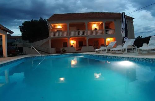 Galovac Apartamento | Apartment Elena