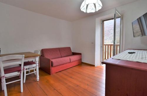 Barcis Apartamento | Apartment Elsa by Interhome