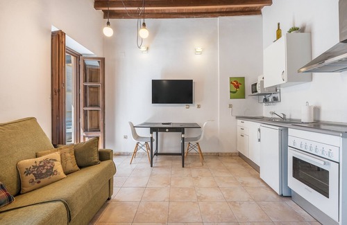 Albaicín Apartamento | Apartamento 'Elvira Apartamento Centro Albaicín' con Balcón, Wi-Fi y Aire Acondicionado