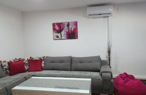 Velika Kladusa Apartamento | Apartment Ema with garage