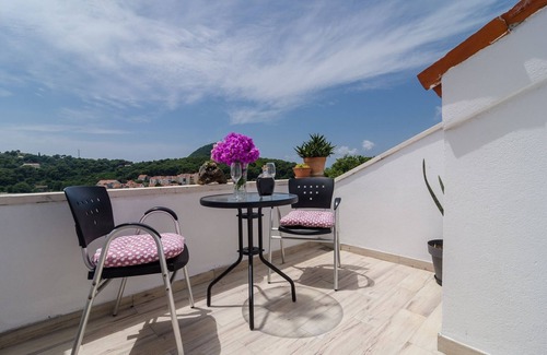 Dubrovnik Apartamento | Apartment Emma - Two Bedroom Apartment with Balcony and Sea View