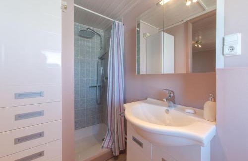 Klemskerke Apartamento | Apartment Empaja great views and parking by Interhome