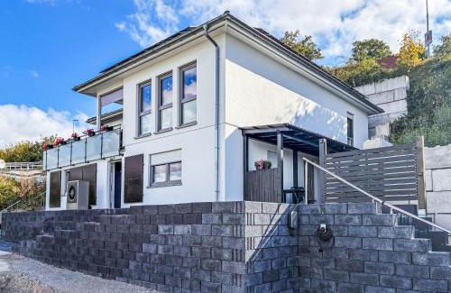 Schwalenberg Apartamento | Apartment Engel-Landeplatz by Interhome