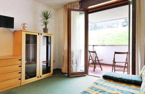 Alba Apartamento | Apartment Enrosadira-5 by Interhome