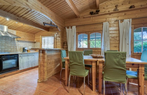 Benicolet Apartamento | Apartamento 'Entre Viejos Olivos 7' con vistas a la montaña, piscina compartida y aire acondicionado